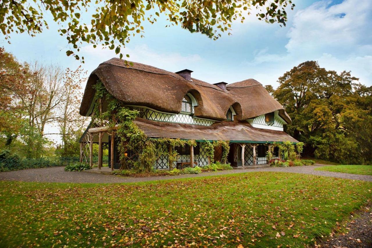 Hotel House